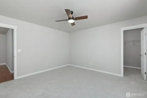 7813 86th Avenue NE Marysville WA 98270