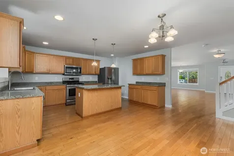 7813 86th Avenue NE Marysville WA 98270