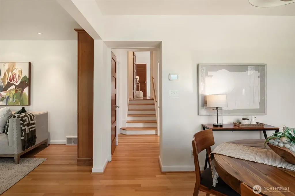 2313 47th Avenue SW Seattle WA 98116