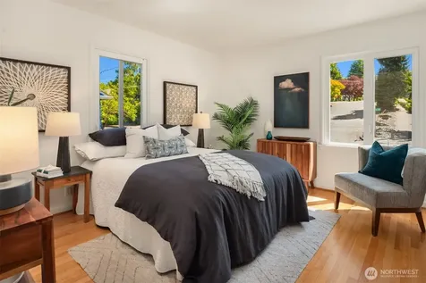 2313 47th Avenue SW Seattle WA 98116