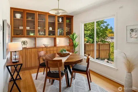2313 47th Avenue SW Seattle WA 98116