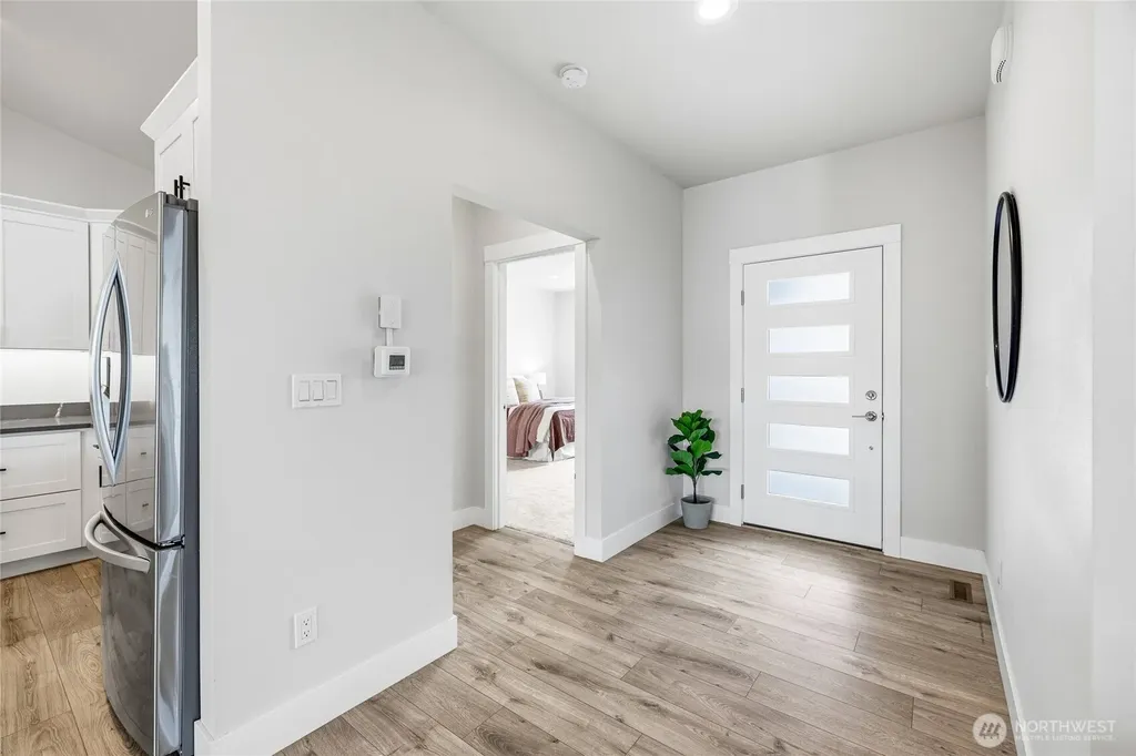 1725 Aaron Drive Lynden WA 98264