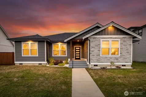 1725 Aaron Drive Lynden WA 98264
