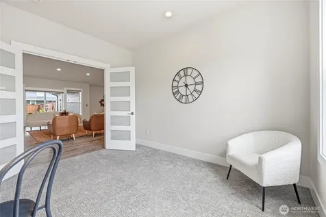 1725 Aaron Drive Lynden WA 98264