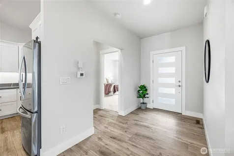 1725 Aaron Drive Lynden WA 98264