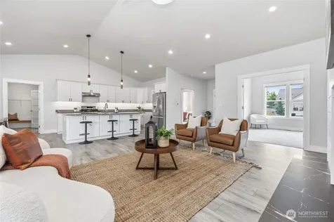 1725 Aaron Drive Lynden WA 98264
