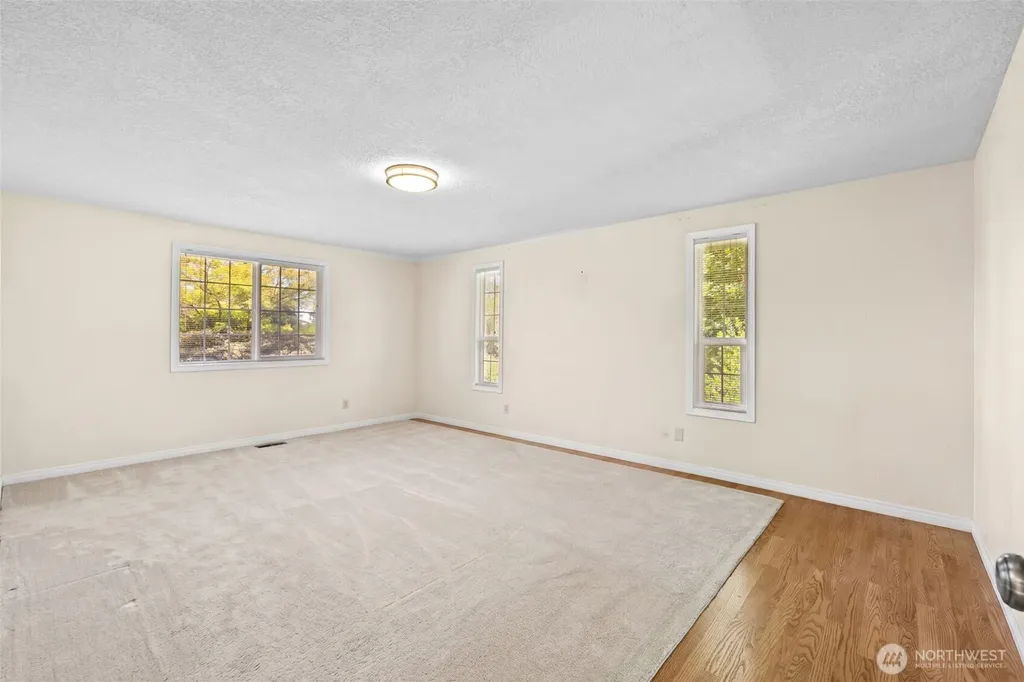 18525 Paulson Street SW Rochester WA 98579