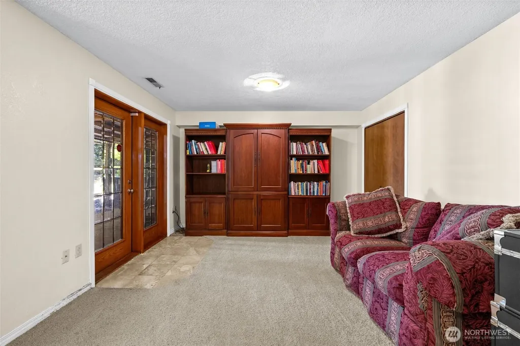 18525 Paulson Street SW Rochester WA 98579