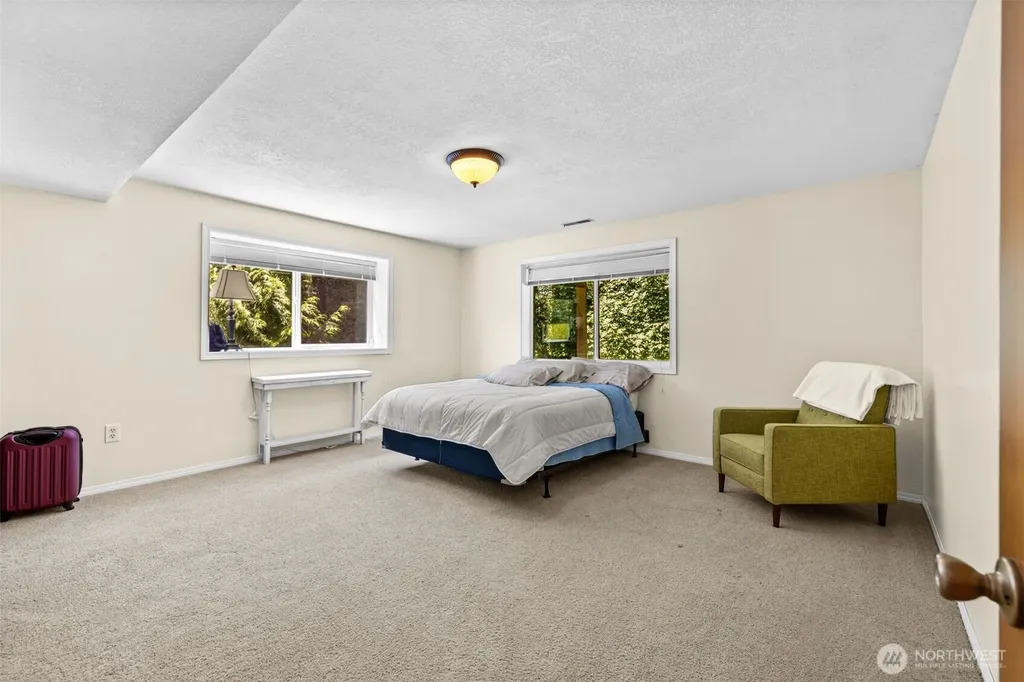 18525 Paulson Street SW Rochester WA 98579