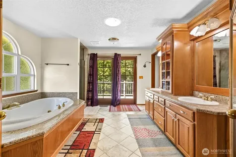18525 Paulson Street SW Rochester WA 98579