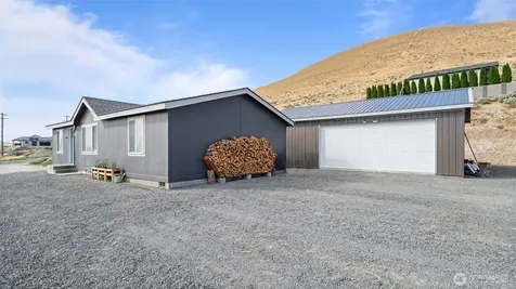 36055 E Red Mountain Road Benton City WA 99320