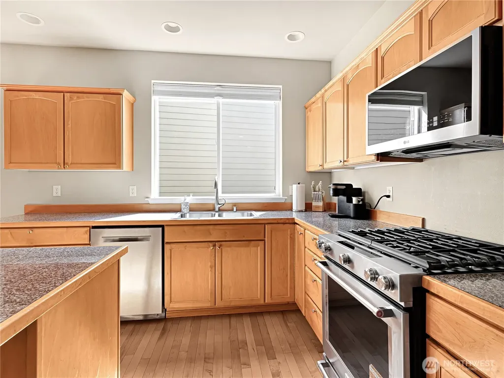 2623 145th Street SW Lynnwood WA 98087