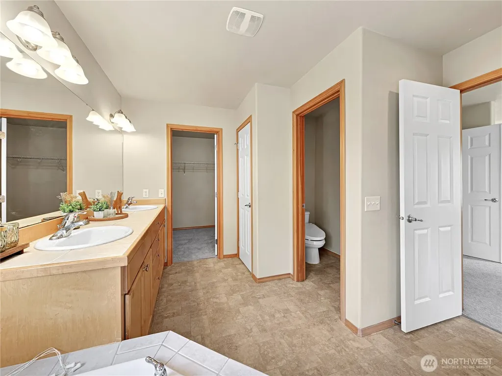 2623 145th Street SW Lynnwood WA 98087