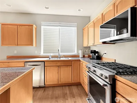 2623 145th Street SW Lynnwood WA 98087