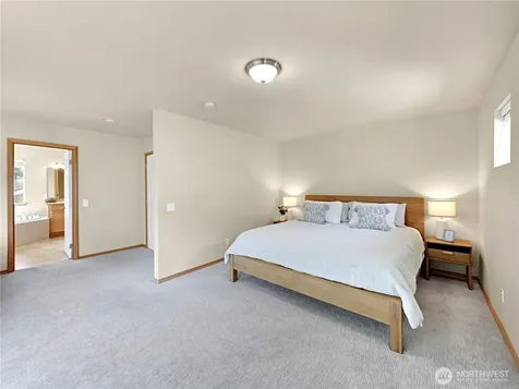 2623 145th Street SW Lynnwood WA 98087