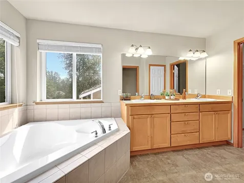 2623 145th Street SW Lynnwood WA 98087