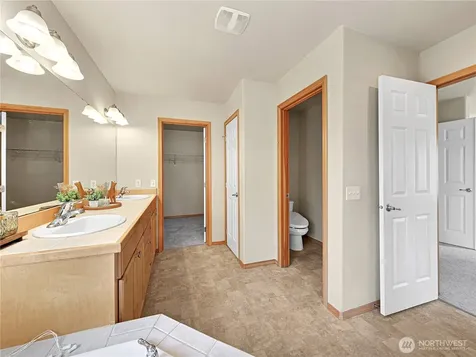 2623 145th Street SW Lynnwood WA 98087