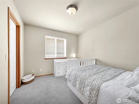 2623 145th Street SW Lynnwood WA 98087