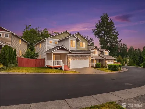 2623 145th Street SW Lynnwood WA 98087