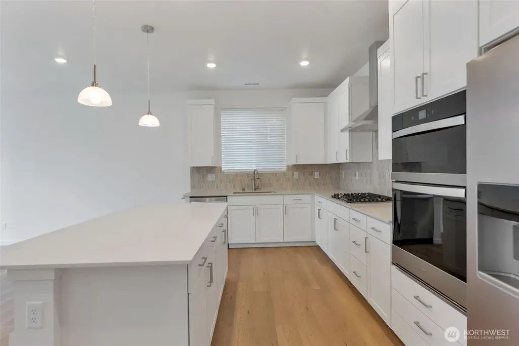 5106 S 294th Court Auburn WA 98001