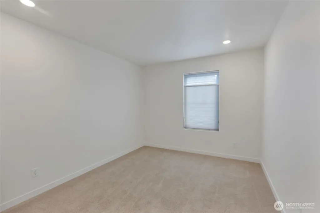 5106 S 294th Court Auburn WA 98001