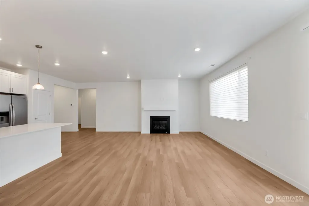 5106 S 294th Court Auburn WA 98001