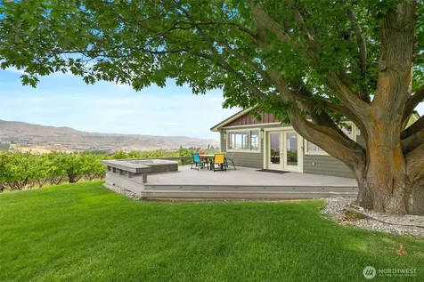 820 Summit Boulevard Manson WA 98831