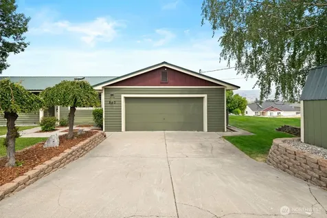 820 Summit Boulevard Manson WA 98831