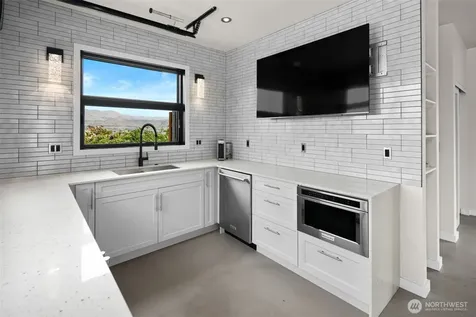 820 Summit Boulevard Manson WA 98831