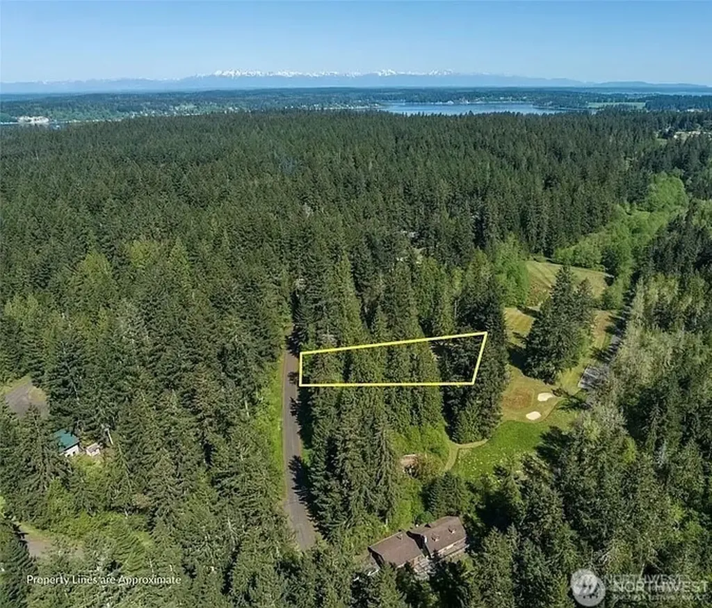 10515 Edgewood Drive Anderson Island WA 98303