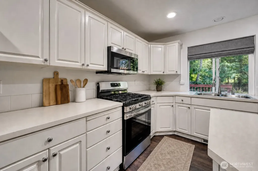 202 35th Avenue Ct NW Gig Harbor WA 98335