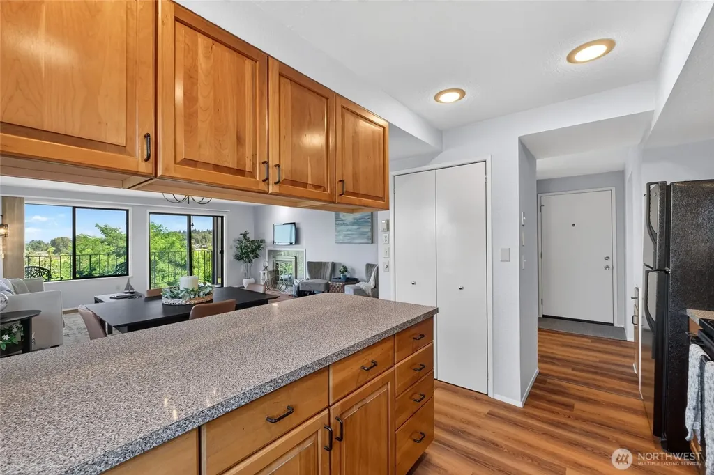 317 Kennebeck Avenue S Kent WA 98030