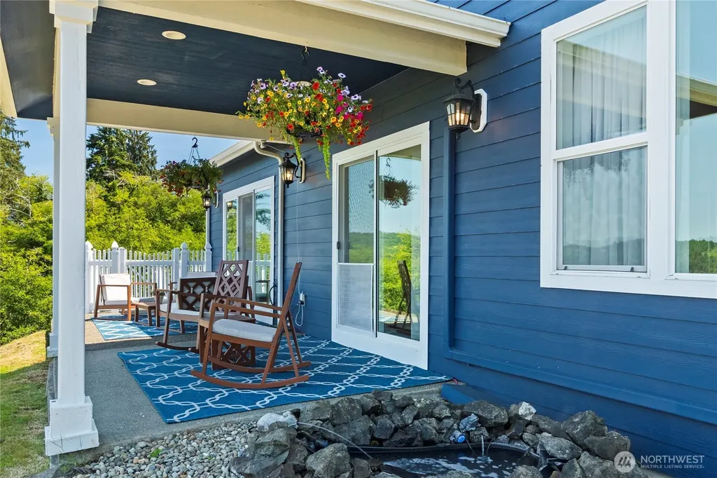1480 Pacific Avenue Raymond WA 98577