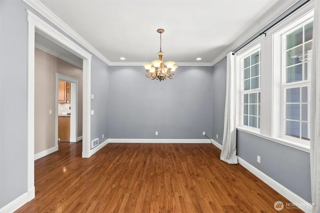 1480 Pacific Avenue Raymond WA 98577