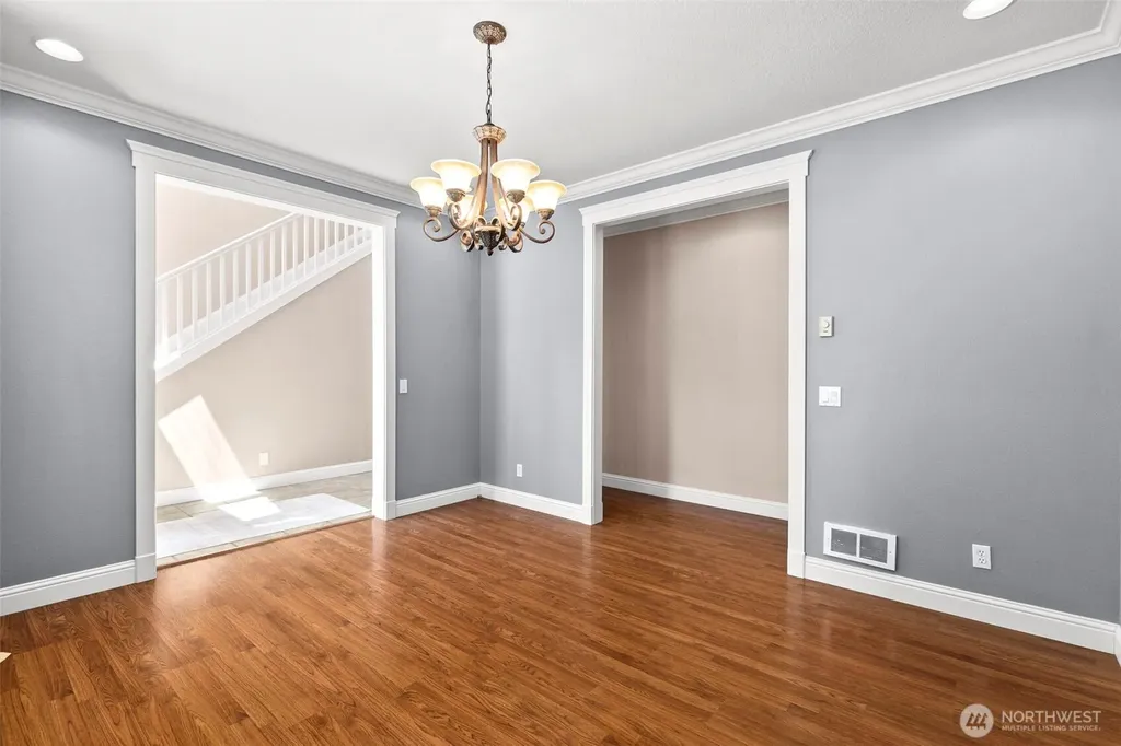 1480 Pacific Avenue Raymond WA 98577