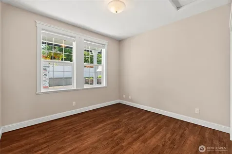 1480 Pacific Avenue Raymond WA 98577