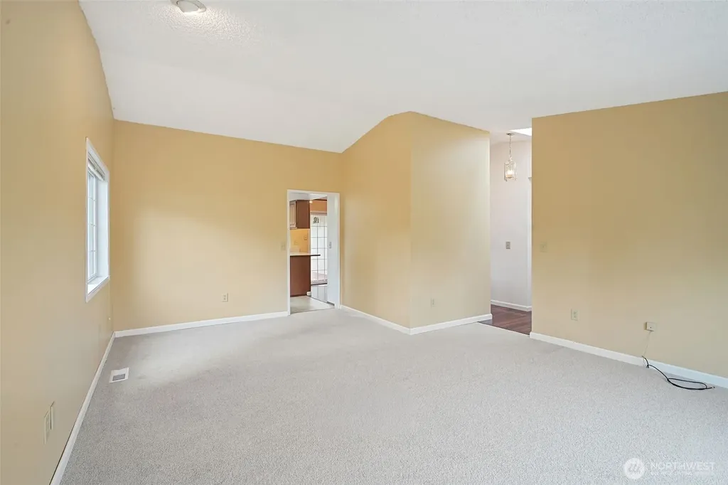 9219 Donna Court SE Olympia WA 98513