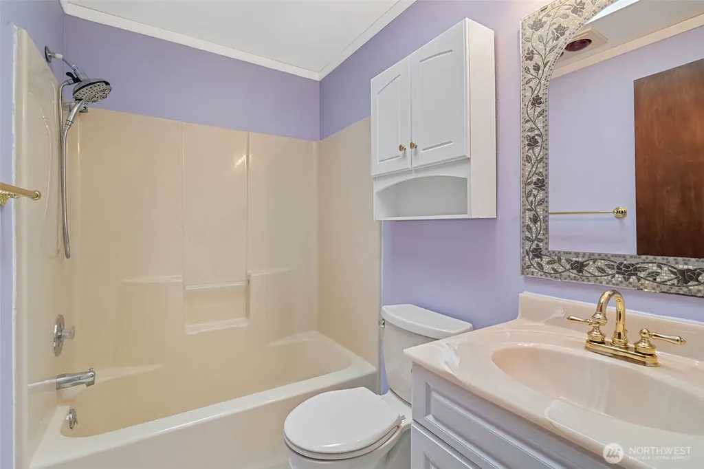 9219 Donna Court SE Olympia WA 98513
