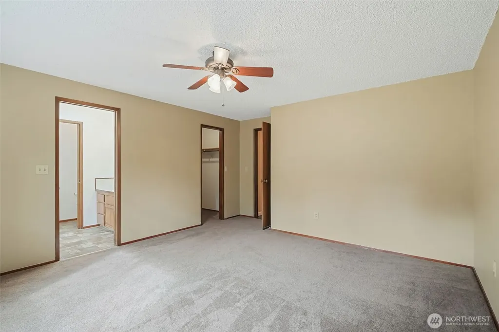 9219 Donna Court SE Olympia WA 98513