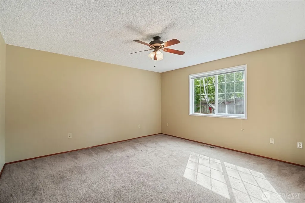 9219 Donna Court SE Olympia WA 98513