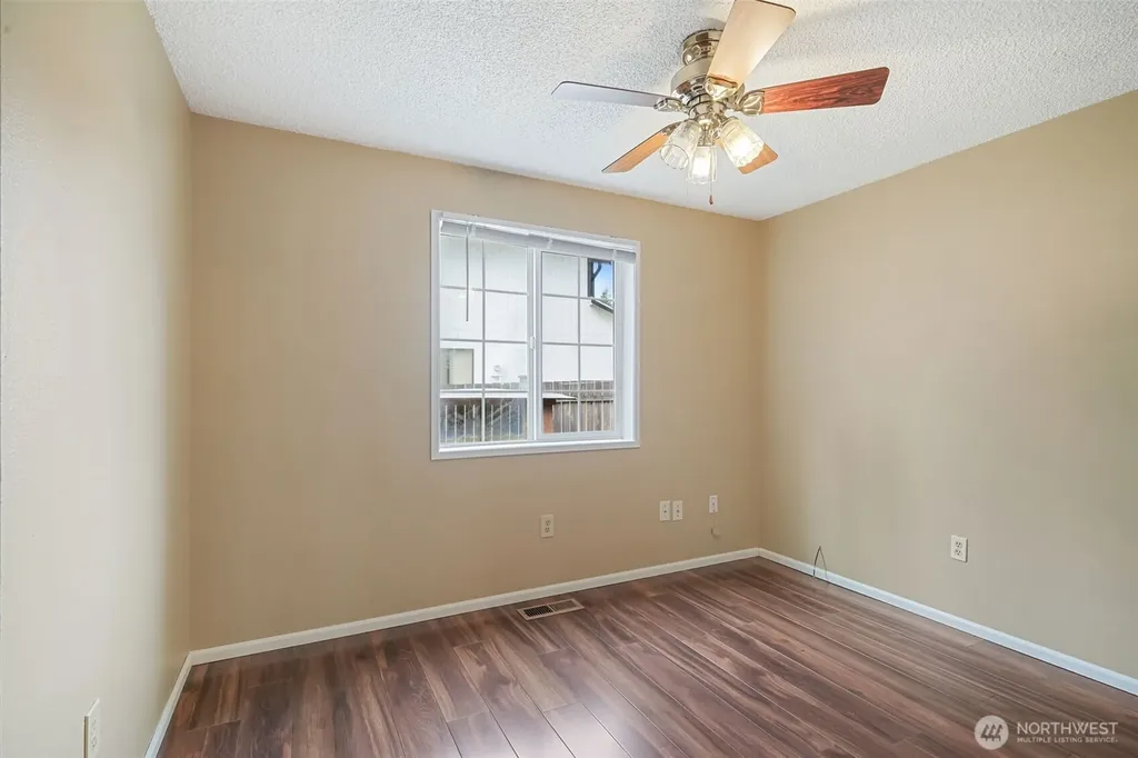 9219 Donna Court SE Olympia WA 98513