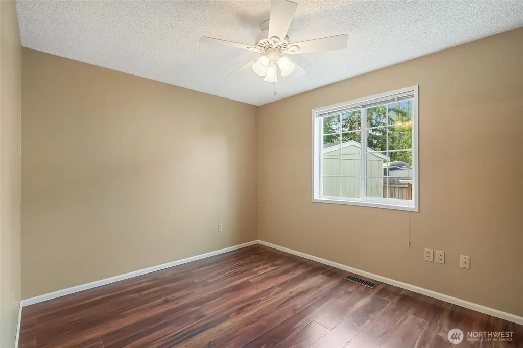 9219 Donna Court SE Olympia WA 98513