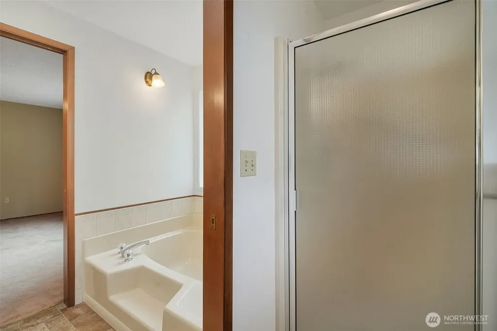 9219 Donna Court SE Olympia WA 98513