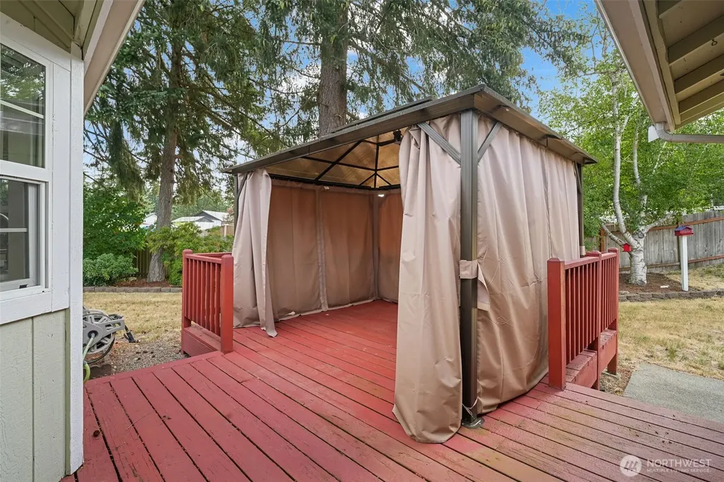 9219 Donna Court SE Olympia WA 98513