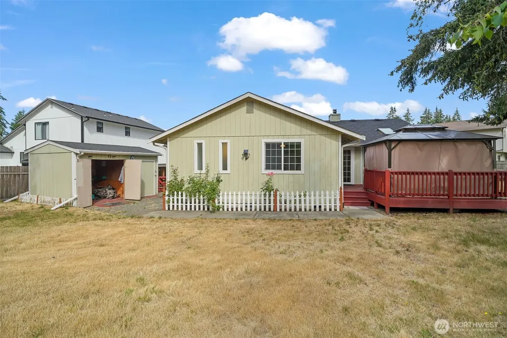 9219 Donna Court SE Olympia WA 98513