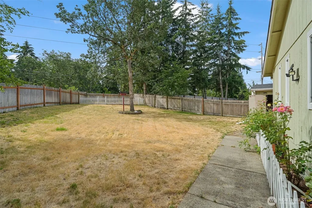 9219 Donna Court SE Olympia WA 98513