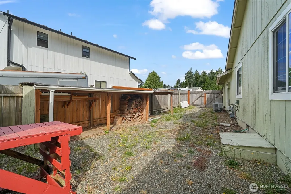 9219 Donna Court SE Olympia WA 98513