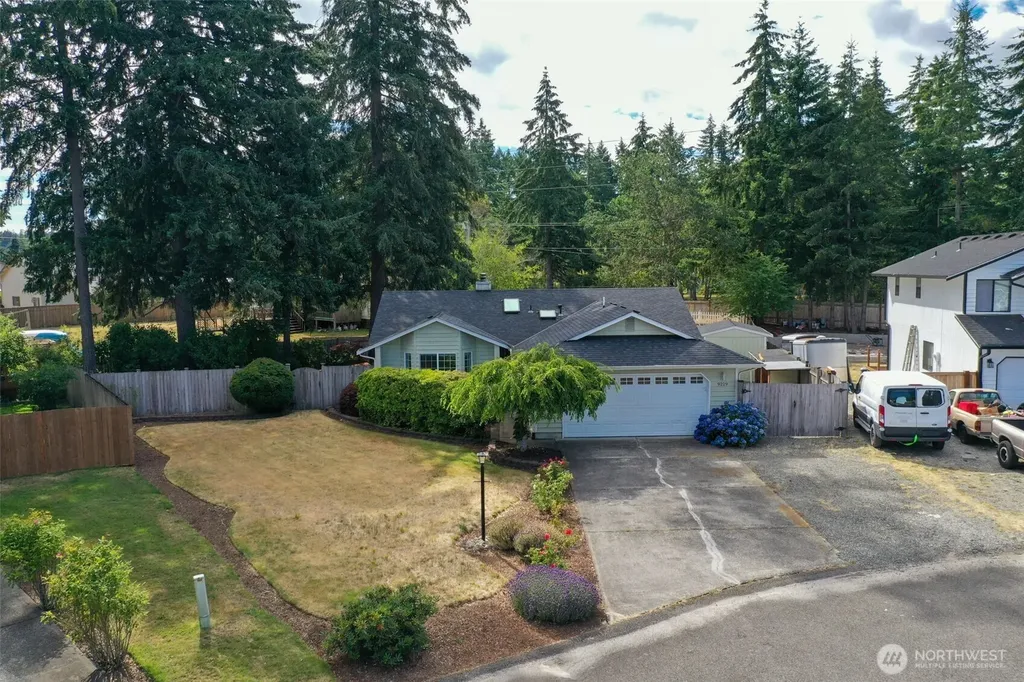 9219 Donna Court SE Olympia WA 98513