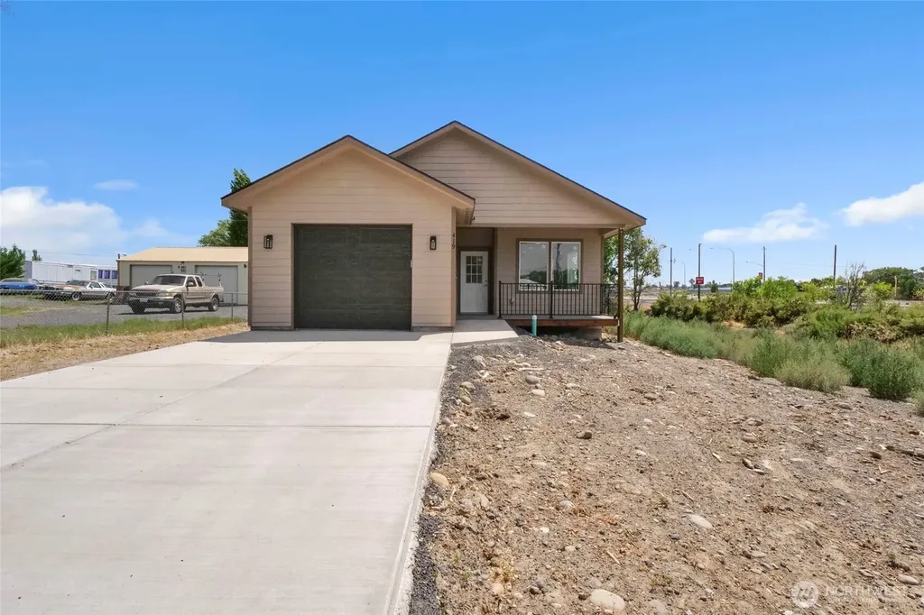 419 5th Ave SE Quincy WA 98848