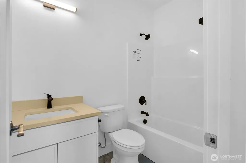 419 5th Ave SE Quincy WA 98848
